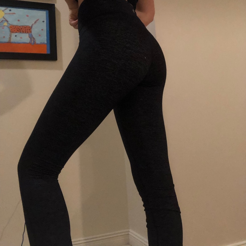 Athleta yoga pants